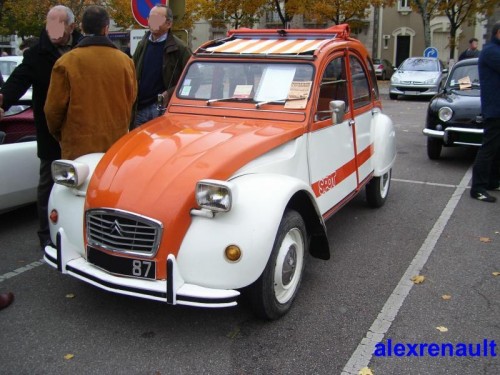 2CV-spot--photo-1-.jpg